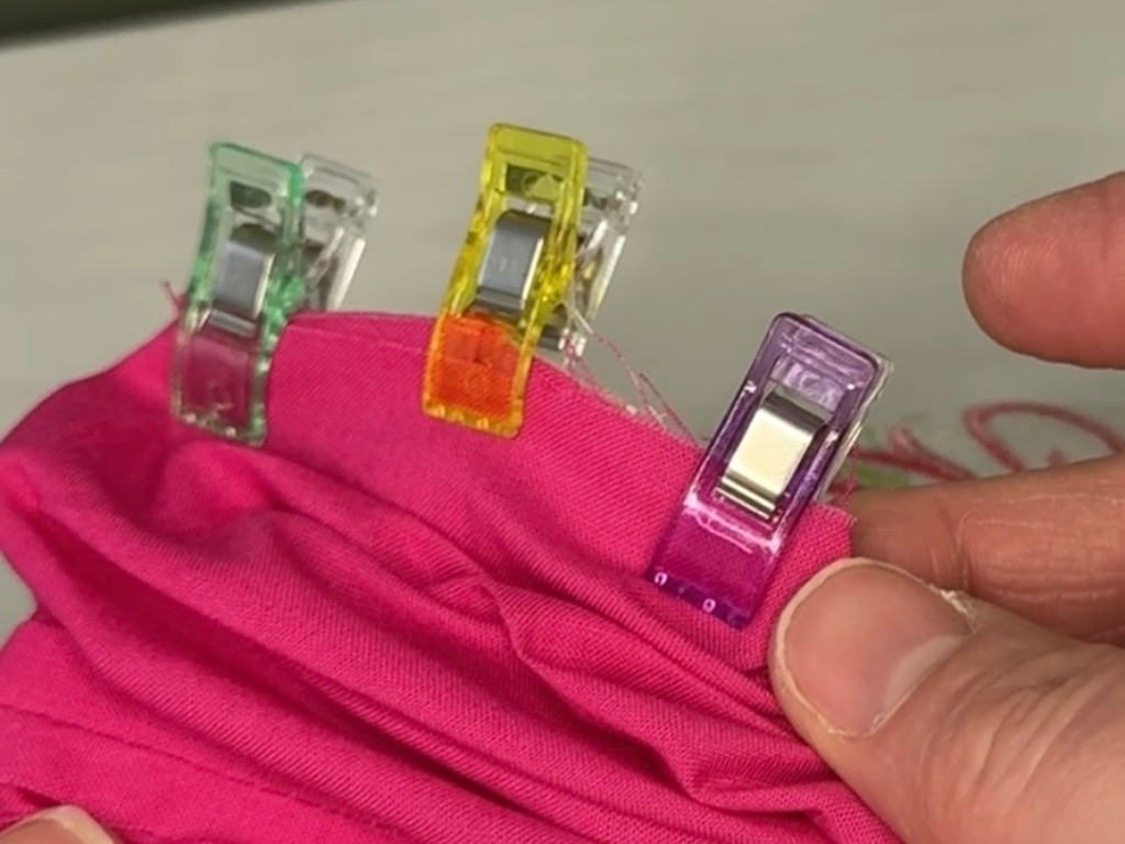 clipping the box corners of the lining on a boxy bag